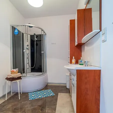 Nocleg U Sowy Pokoje Goscinne 홈스테이 *