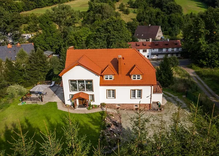 Nocleg U Sowy Pokoje Goscinne * Gluszyca Gorna