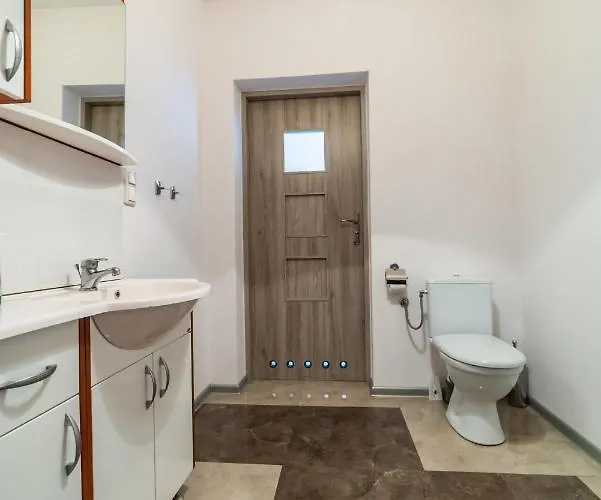 Nocleg U Sowy Pokoje Goscinne * Gluszyca Gorna