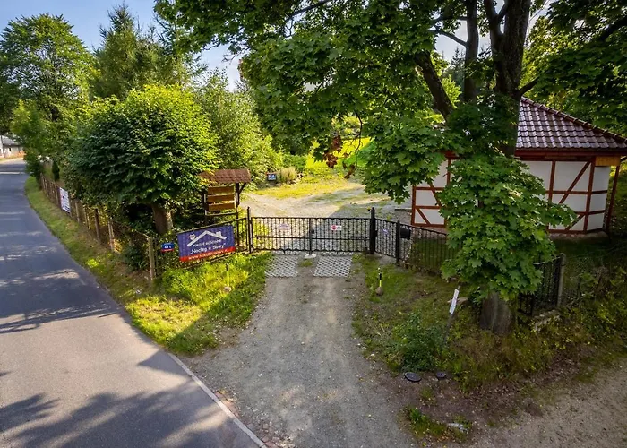 Nocleg U Sowy Pokoje Goscinne Homestay *